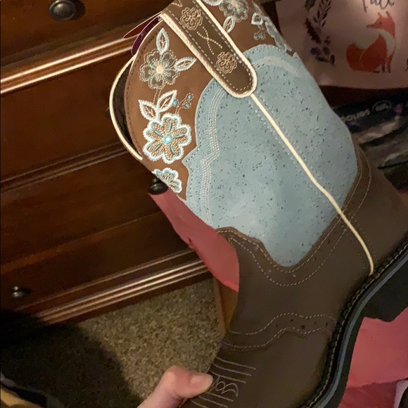 COPY - Size 10 women Justin boots - Picture 2 of 3